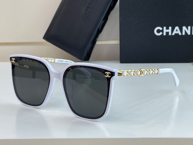 Chanel Sunglass AAA 081